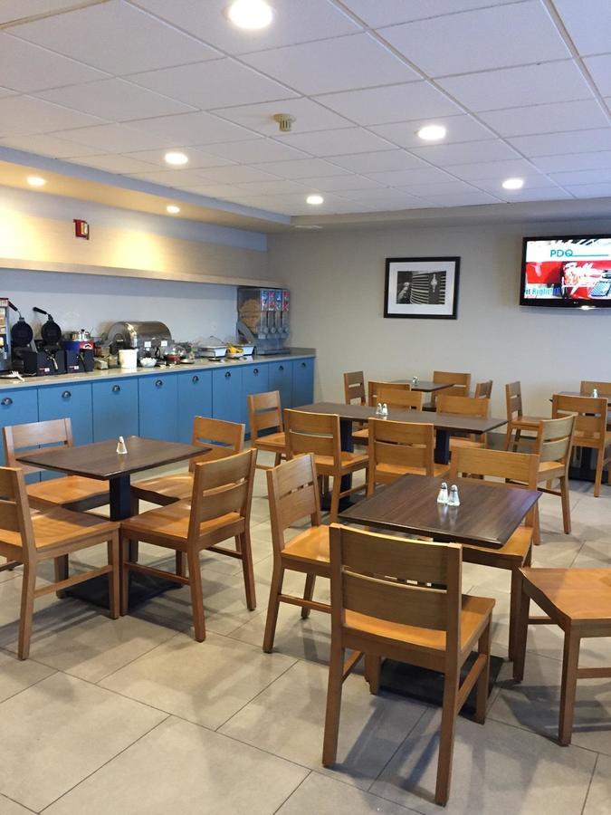 Country Inn & Suites By Radisson, Green Bay, Wi Ashwaubenon Luaran gambar